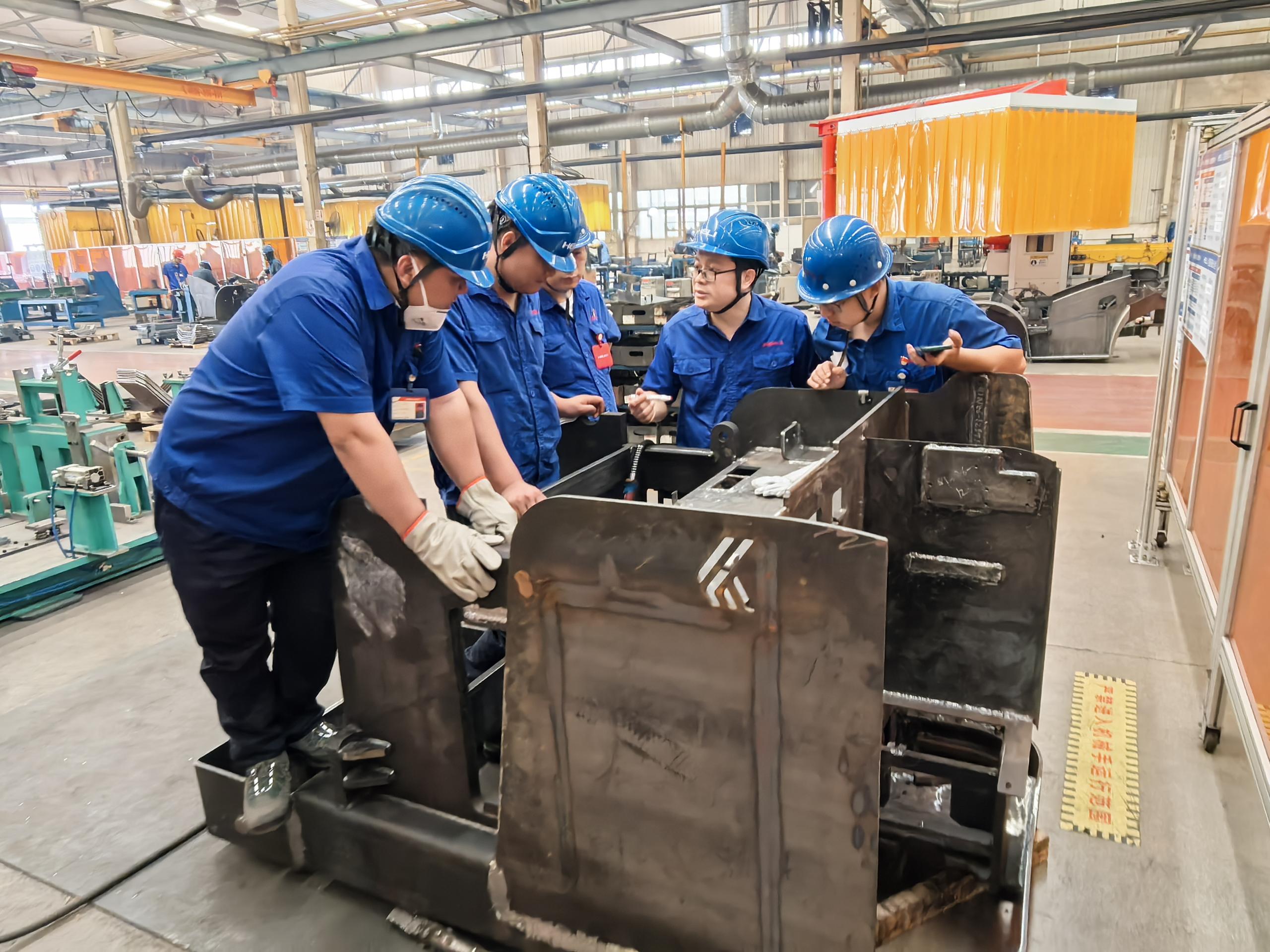 圖1 站架式人下行三向車車架焊接、裝配指導(dǎo) 左1圖   首圖.jpg